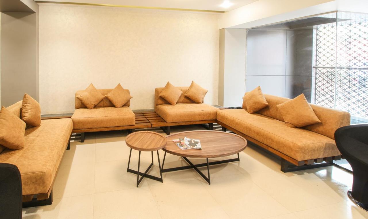 Treebo Elite Residency Belgaum Hotel Екстериор снимка