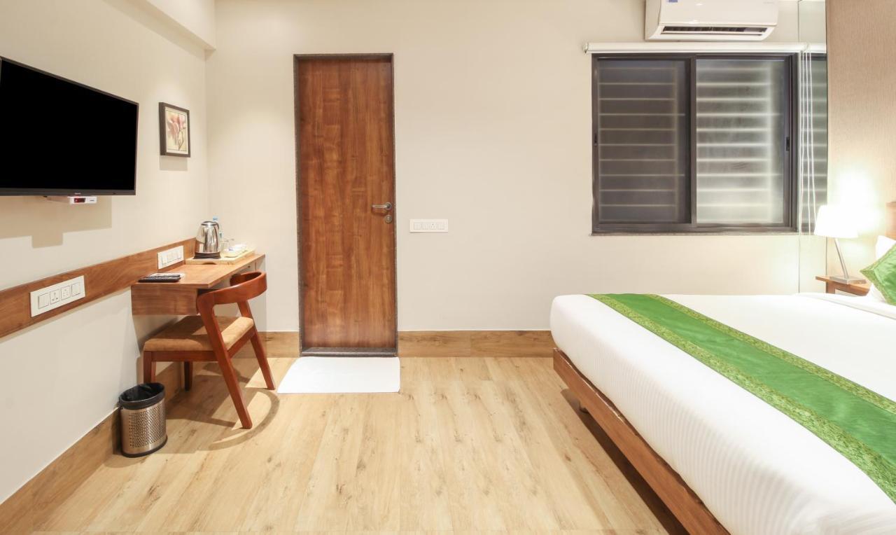 Treebo Elite Residency Belgaum Hotel Екстериор снимка